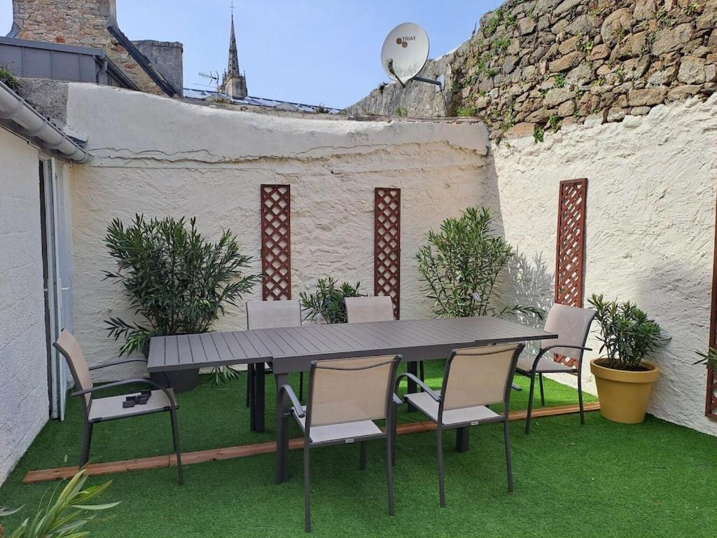 Ty Ma Bro Apartment Saint-Pol-de-Léon Екстериор снимка